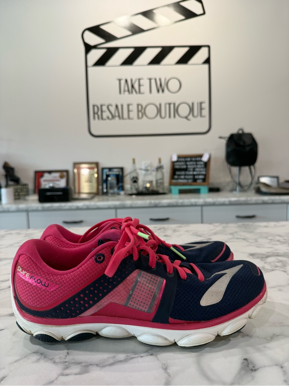 Brooks PureFlow Women's Running Shoes in Navy & Pink women’s size 8.5